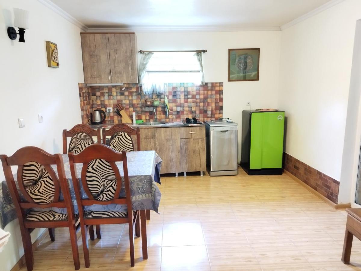 Country House Uliana Ckaltubo Zewnętrze zdjęcie